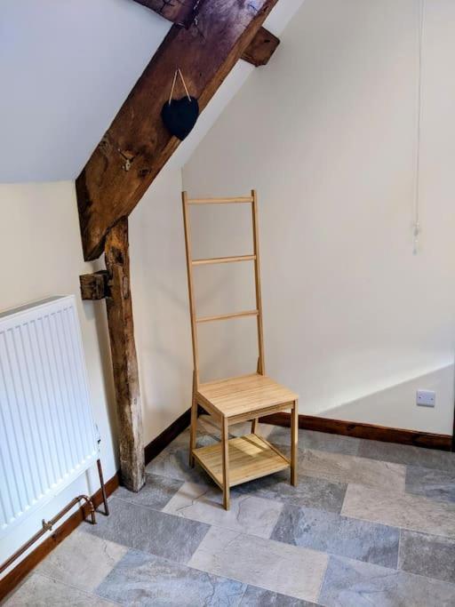 The Old Granary Farm Cottage アバーガベニー エクステリア 写真