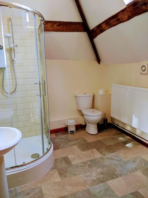 The Old Granary Farm Cottage アバーガベニー エクステリア 写真